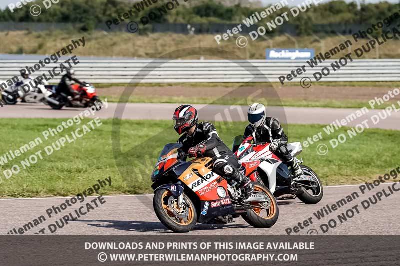 Rockingham no limits trackday;enduro digital images;event digital images;eventdigitalimages;no limits trackdays;peter wileman photography;racing digital images;rockingham raceway northamptonshire;rockingham trackday photographs;trackday digital images;trackday photos